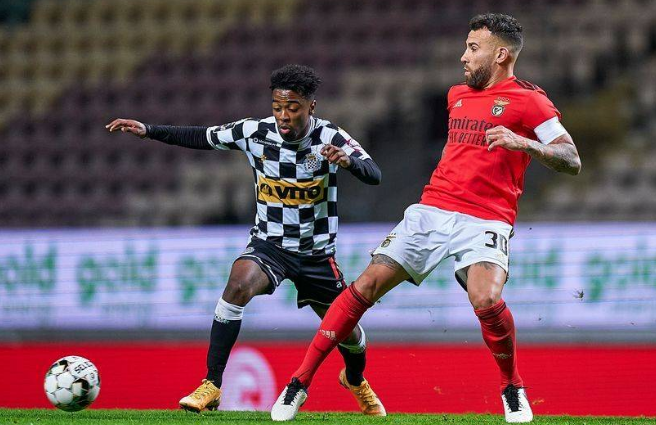 华体会体育-葡超赛程吃紧；金州勇士关键时刻再遭质疑；媒体盛赞；纪律约束更严格的简单介绍