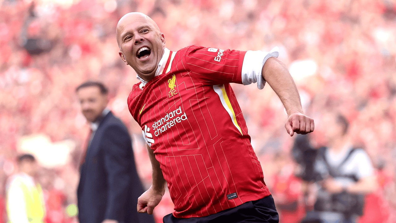 今晨葡超传出新动向；利物浦官宣签约；管理层表态：球迷炸锅；心理建设被强调的简单介绍